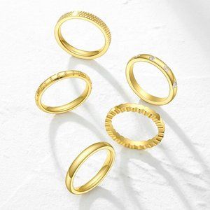 Chic Stack Layers 5 Rings Set NEW